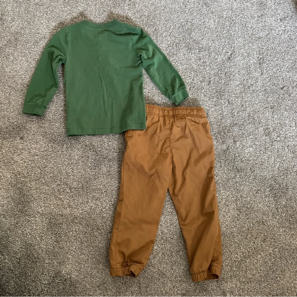 Carter’s Green & Khaki toddler boy outfit 2T Button up striped shirt lined pants